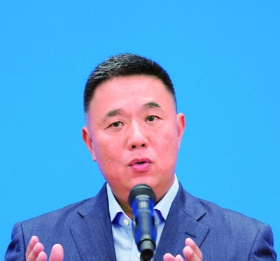 刘伟.新华社发