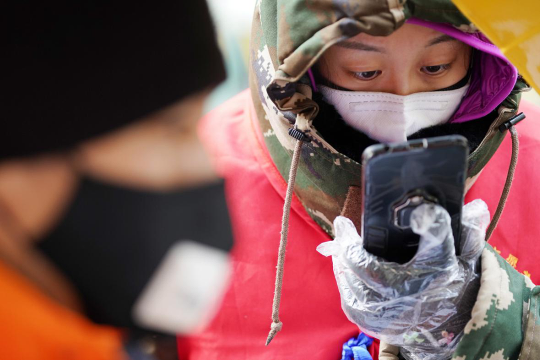 深圳人口出生_深圳人口密度图(2)