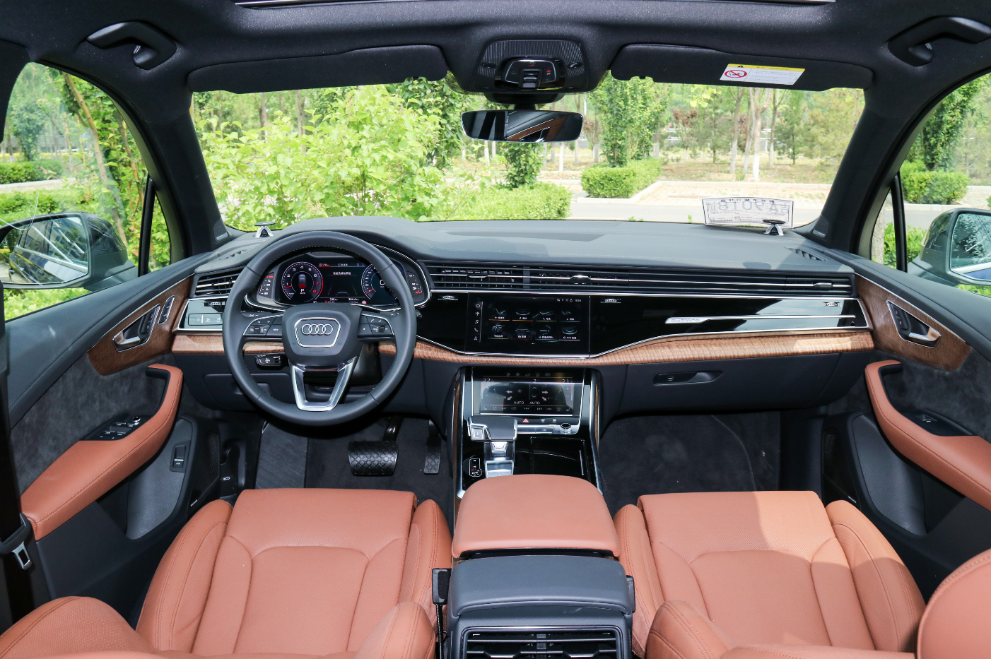 同级车型最高规格标配,全新奥迪Q7起售68.98万