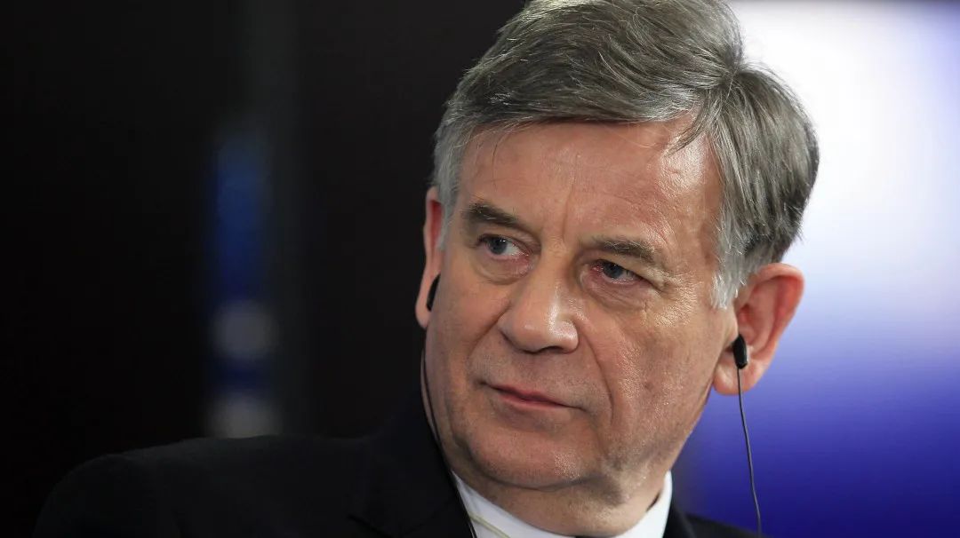 当油价为负，加油站是不是真的倒欠你油钱？