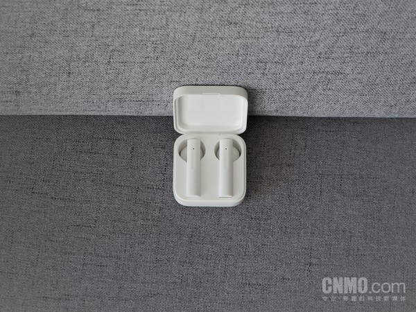 小米真无线蓝牙耳机Air2 SE体验：花小钱也能办大