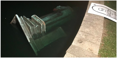 又倒一座！美国示威者拆除哥伦布雕像：纵火并