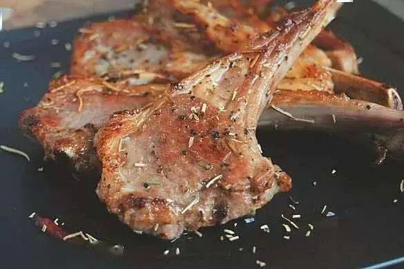宁夏的羊肉有多好吃?“我出了宁夏不吃羊肉。” 图/“ 宁夏文化和旅游”民众号
