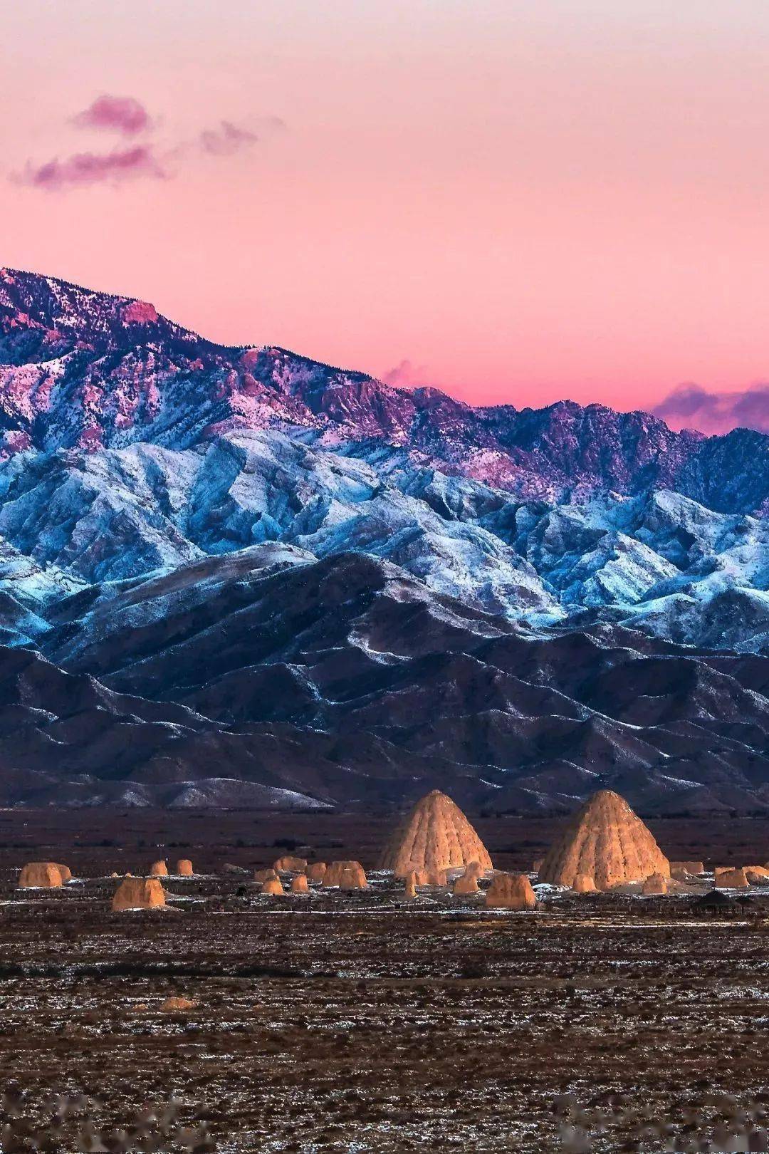 西夏王陵。拍照/徐胜凯图/“隧道风景”民众号