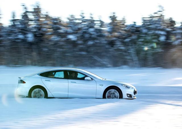 坚决不用激光雷达,特斯拉和传统造车想法为什么不一样?