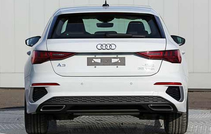 奥迪国产全新A3曝光 造型更运动-尺寸全面加长