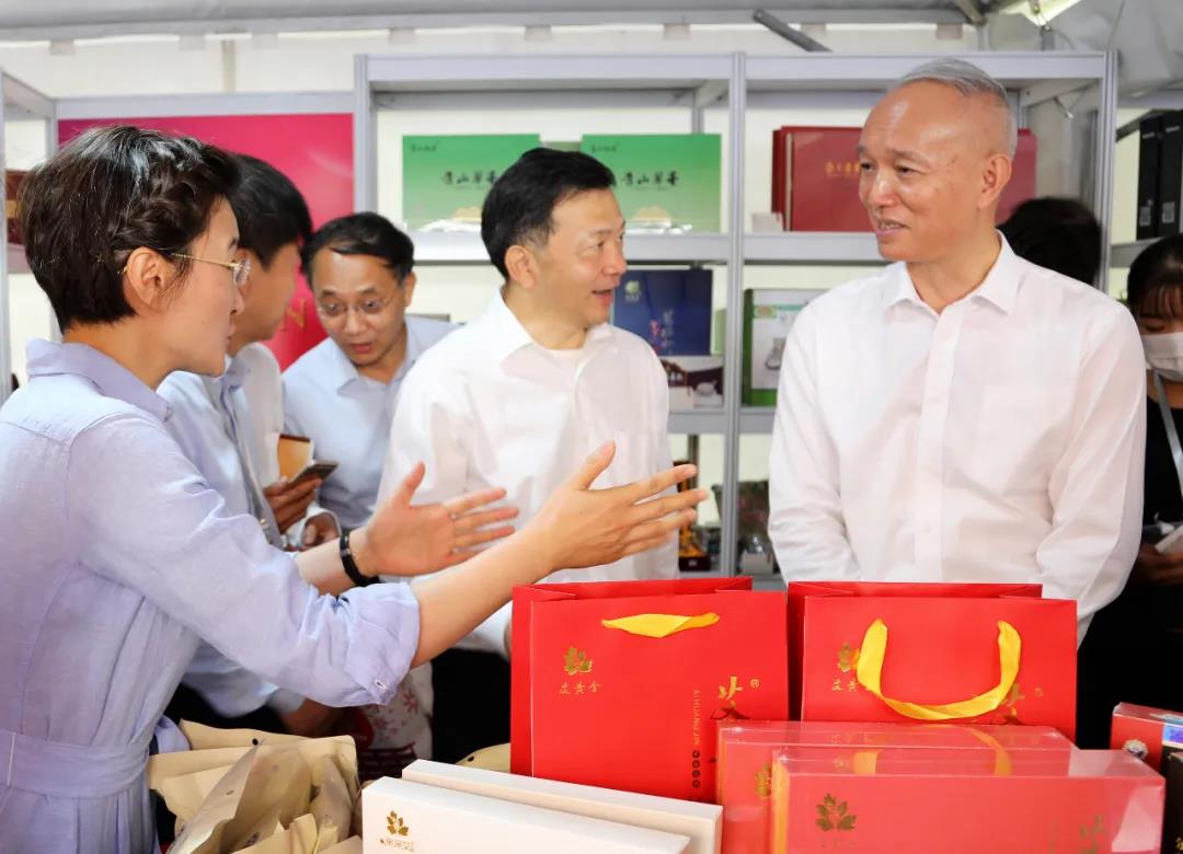 北京消费季开启 由中央广电总台与北京市共同举