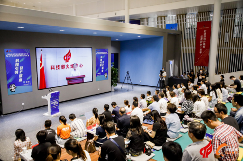 成都高新区招聘信息_成都高新招聘会以及下半年招聘计划(3)