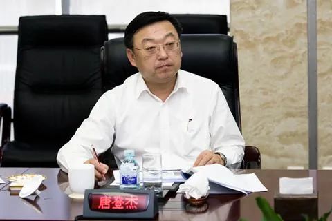 唐登杰已任国家发改委党组副书记、副主任，张