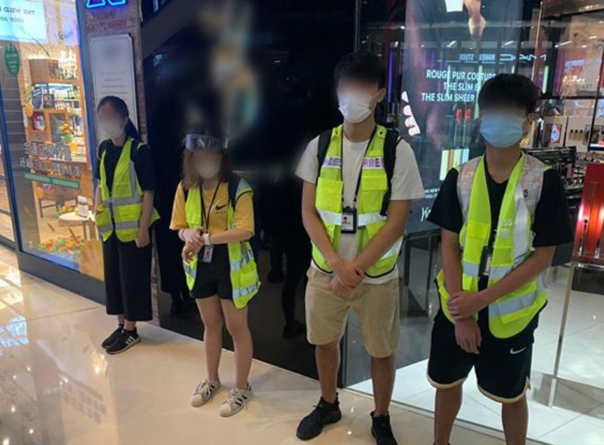 “假记者” 图自香港警方脸书,下同