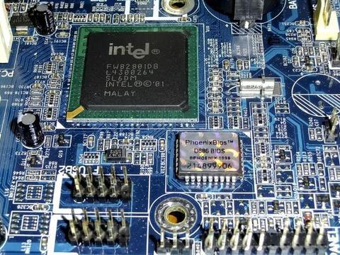 芯片为什么那么多晶体管 a6dc-iwxpesx0378449.jpg