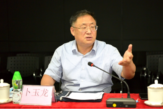 玉龙老总_玉龙雪山图片(3)