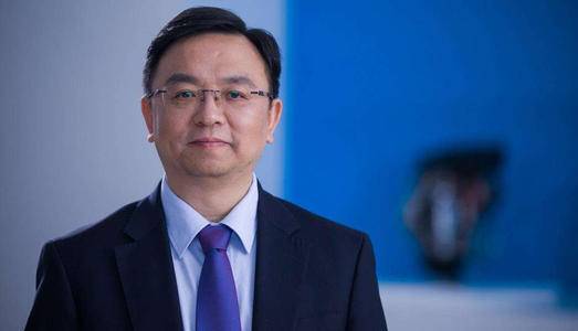 消失的半年|乘风破浪有多难,汽车人跳槽众生相