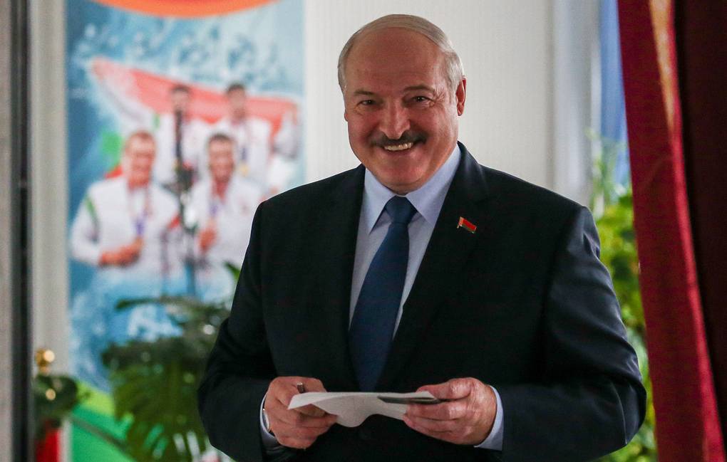 白俄总统大选结束 出口民调显示现总统卢卡申科胜选