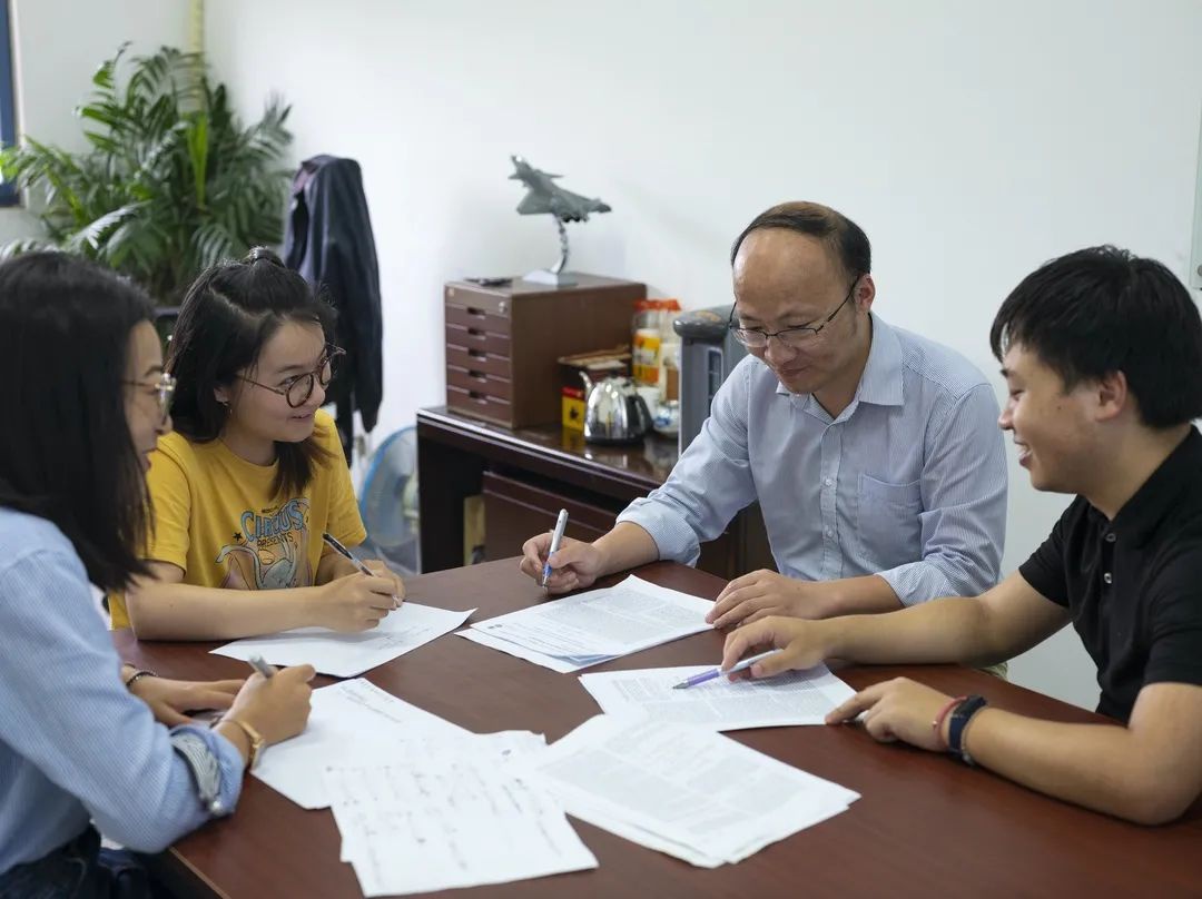 科研有为,玩转潮流!他是东大学子眼里的“3A”导师!