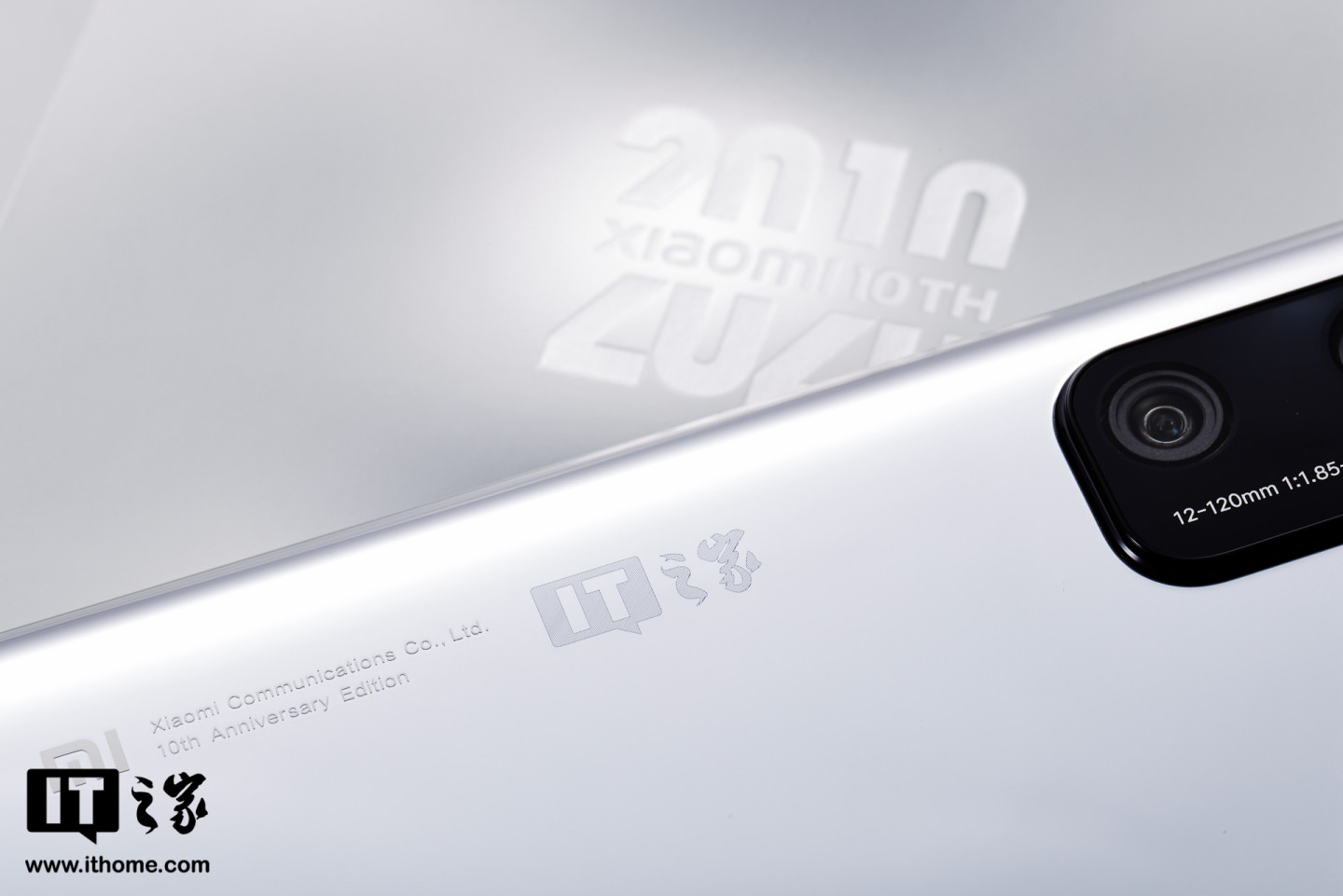 小米10至尊纪念版扬声器 e237-ixreehp0369990.jpg