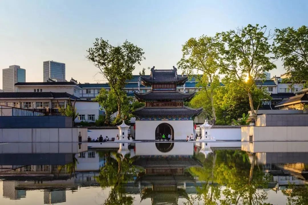 美育之路·小南有约!“宁”的展览与“您”不见不散