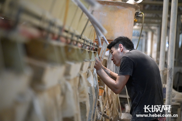 滦南gdp_滦南一中(2)