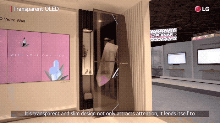 ▲ 由透明 OLED 屏制作的动态广告立牌。图片来自:LG Information Display