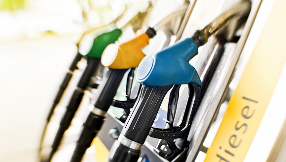 国内成品油价将迎年内第三次上涨