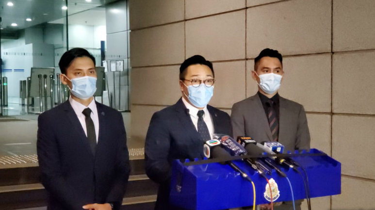 登入部门计算机系统对数百人“起底” 香港入境处女职员被捕