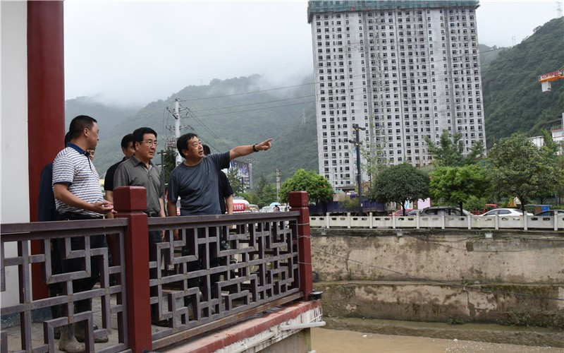 林铎在陇南检查指导防汛救灾工作
