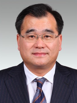 上海市市管干部任职前公示 两名“80后”拟任地区政府副职