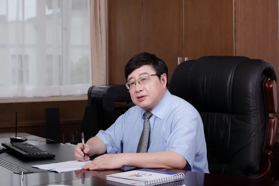 暨大副校长叶文才:唯有兴趣和坚持,才能到达理想的彼岸