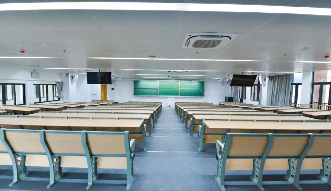 万人奋战八百天,百年大学迎新校园——深圳校区首批交付项目顺利完成竣工验收