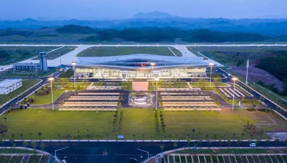 玉林福绵机场通航在即!9月1日从玉林飞杭州、昆明的机票可以预定了!