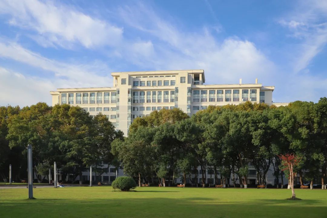 华中师范大学2020年秋季学期开学安排及返校提醒