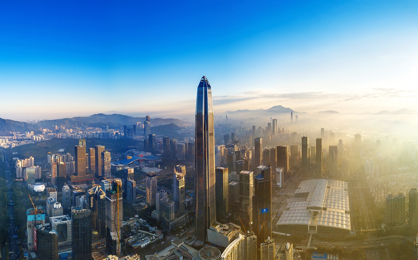 图片来源:视觉中国如果要评价一个城市的发展后劲,恐怕要看其主流企业