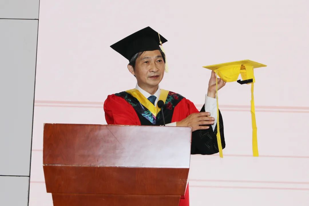 在担当中绽放青春:华中农大举行2020年八月学位授予仪式