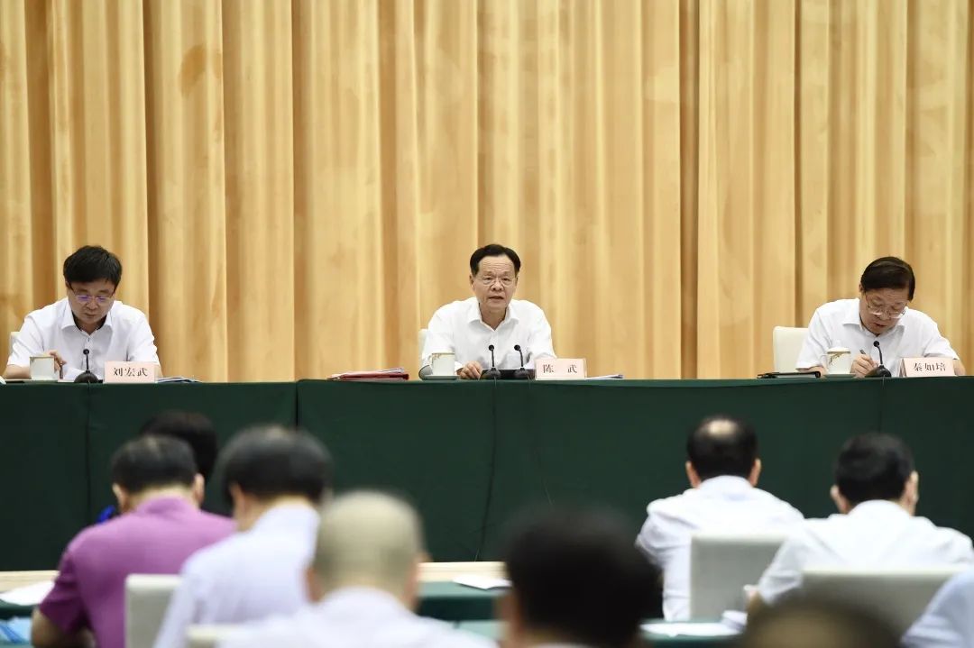 陈武:攻坚冲刺破解难点堵点 奋力争创全国一流营商环境