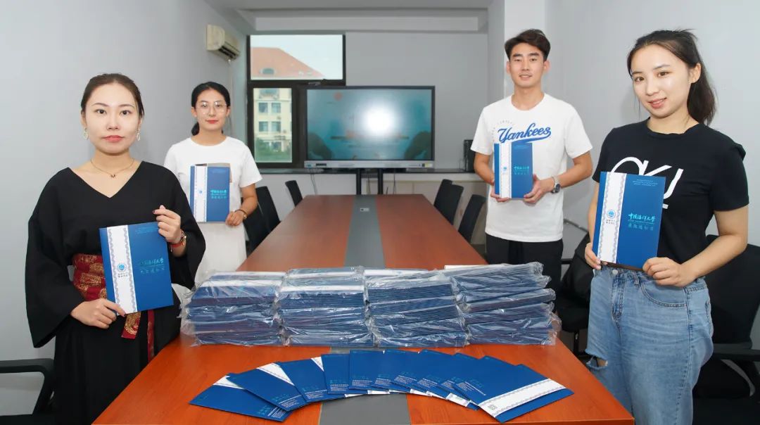 终于等到你!海大录取通知书派发啦!