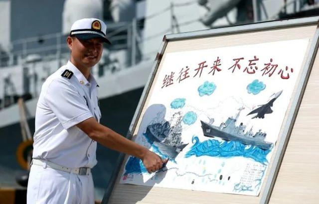 再见湛江舰,再见珠海舰 中国海军一天退役两艘驱逐舰