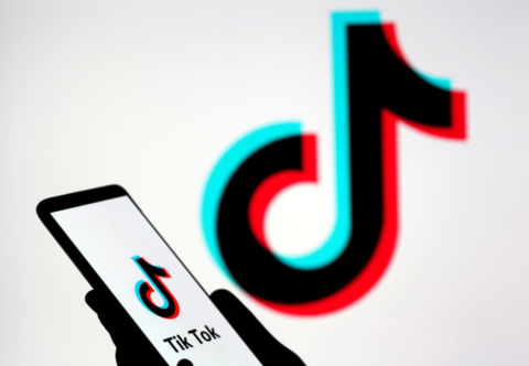 美国限制微信、TikTok等软件 背后真实企图是……