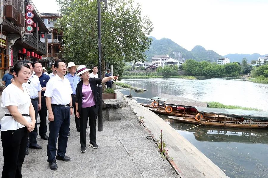 许达哲赴张家界、湘西州调研时强调:提高全面小康成色