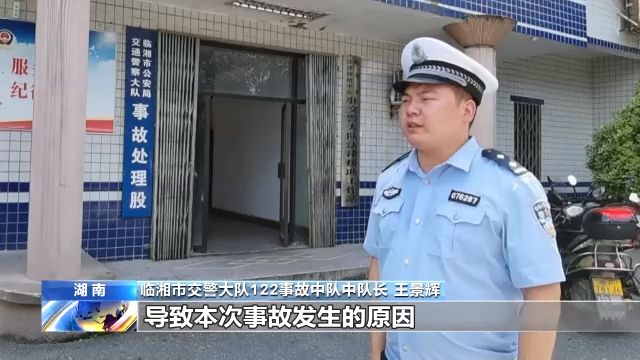 监控记录:女童在空地玩耍闯入驾驶员盲区