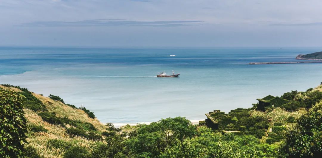 上海石油天然气交易中心组团调研浙江自贸区岱山片区