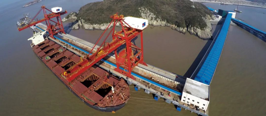 上海石油天然气交易中心组团调研浙江自贸区岱山片区