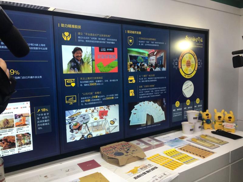 代表赴“美团""饿了么"检查:不主动提供一次性餐具,外卖商家做到了吗?