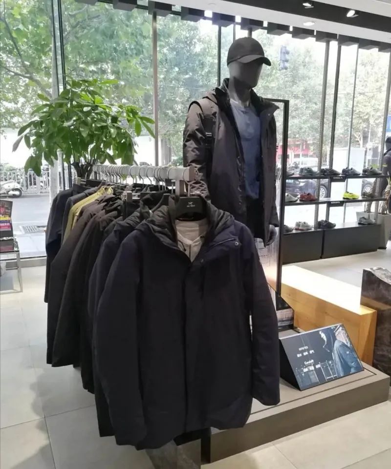 △始祖鸟北京某门店