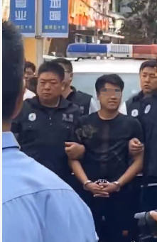 男子当街打死前女友 闺蜜:男方曾用女方钱在外嫖娼