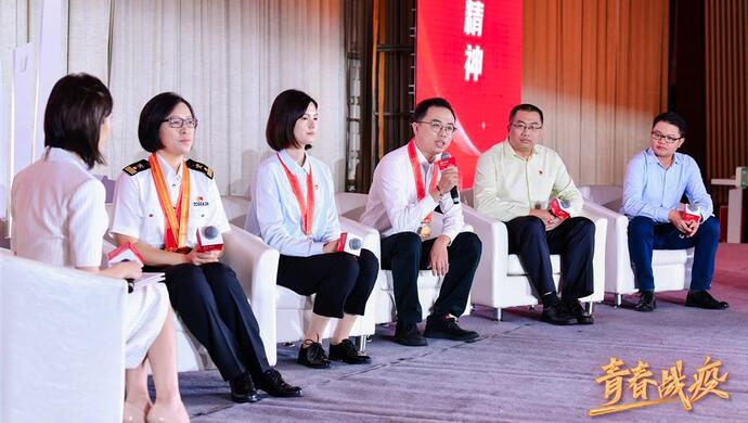 还记得自制“迪奥”包包的援鄂护士吗?今天,听听这些上海战疫青年们的故事