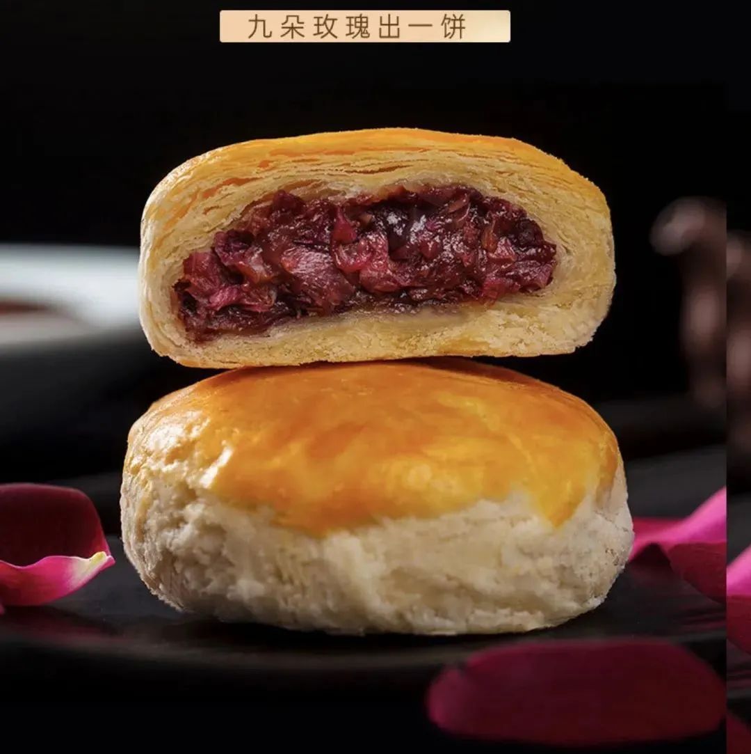 看升旗,吃国庆面,免费月饼、水果、酸奶……一大波复旦双节活动和福利你get了吗?