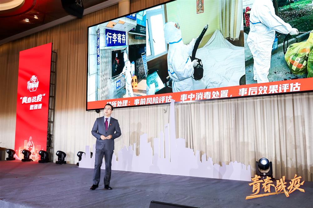 还记得自制“迪奥”包包的援鄂护士吗?今天,听听这些上海战疫青年们的故事