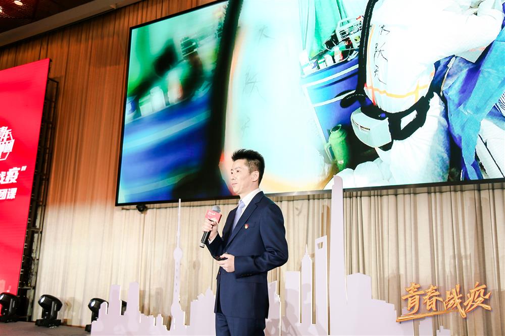 还记得自制“迪奥”包包的援鄂护士吗?今天,听听这些上海战疫青年们的故事