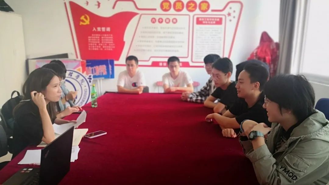 新生入校观察 | 家长关注度飙升!新生与老师在挑战中成长
