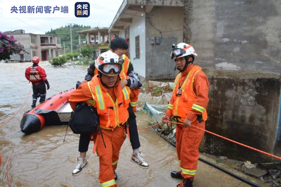 贵州17县市大暴雨39县市暴雨 强降雨导致村寨被淹